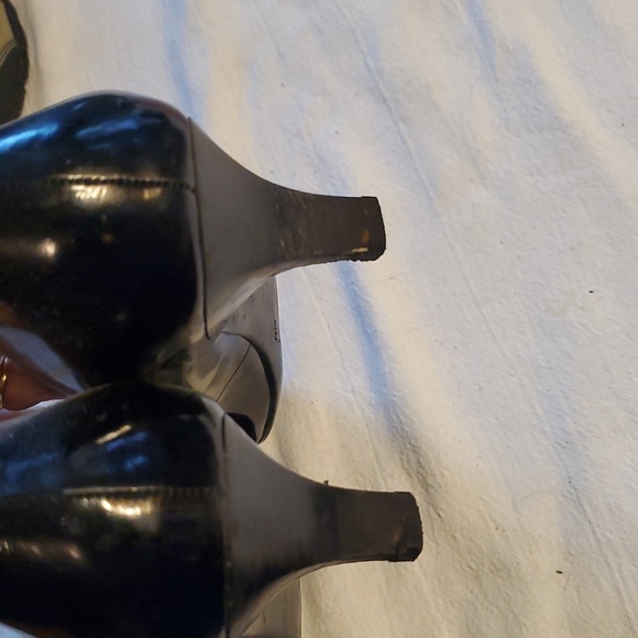 Bandolino Black Patent Leeather Dress Sz. 8.5 Pumps Shoes - Picture 7 of 9